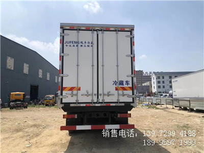 程力国六6米8东风天锦KR拉肉冷藏车厂家配置图片