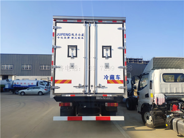 解放J6L中型6米8单桥肉钩冷藏车价格厂家参数图片