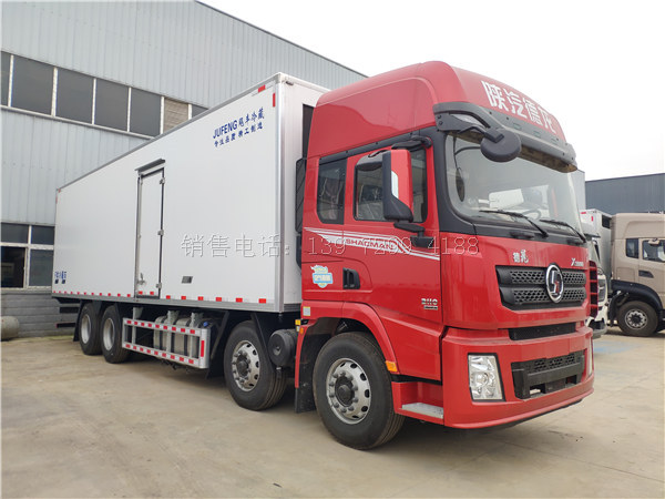 大型新款9米6陕汽德龙X3000前四后八肉钩冷藏车厂家价格配置图片