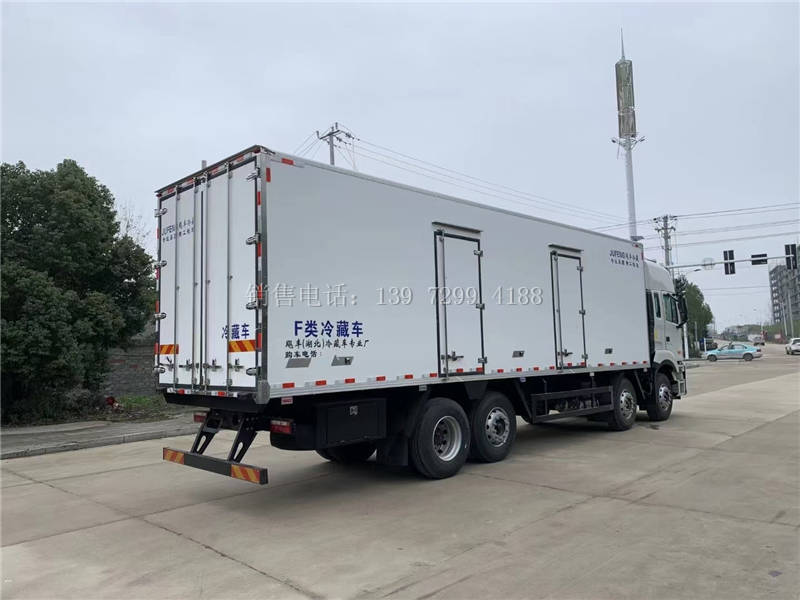 大型新款9米6江淮格尔发前四后六肉钩冷藏车厂家价格配置图片