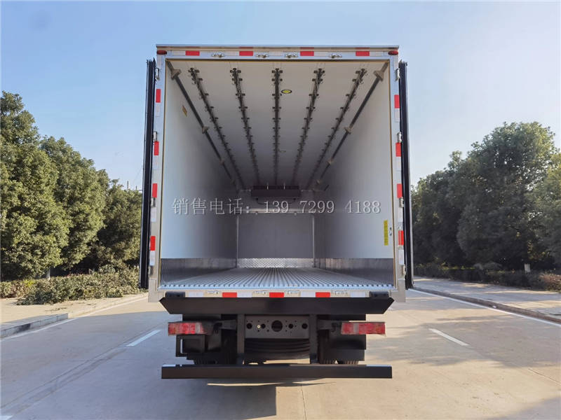 国六大型新款9米6冷藏车重汽汕德卡G7前四后八冷藏车厂家价格配置图片