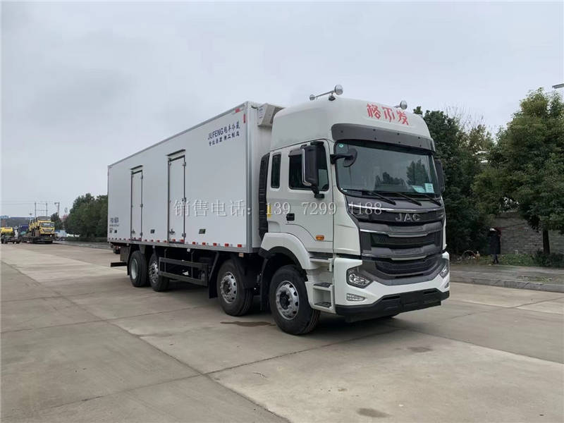 大型新款9米6江淮格尔发前四后六肉钩冷藏车厂家价格配置图片