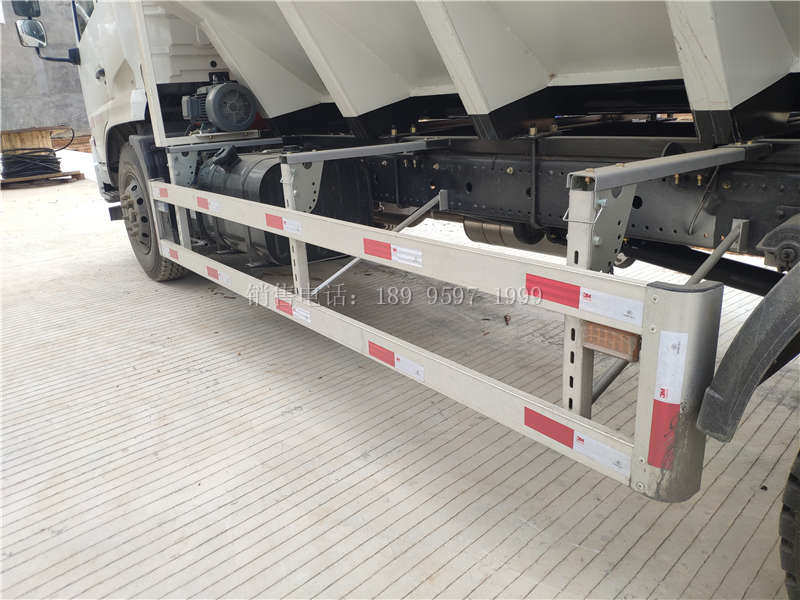 电动24方单桥东风天锦VR散装饲料运输车厂家价格配置图片