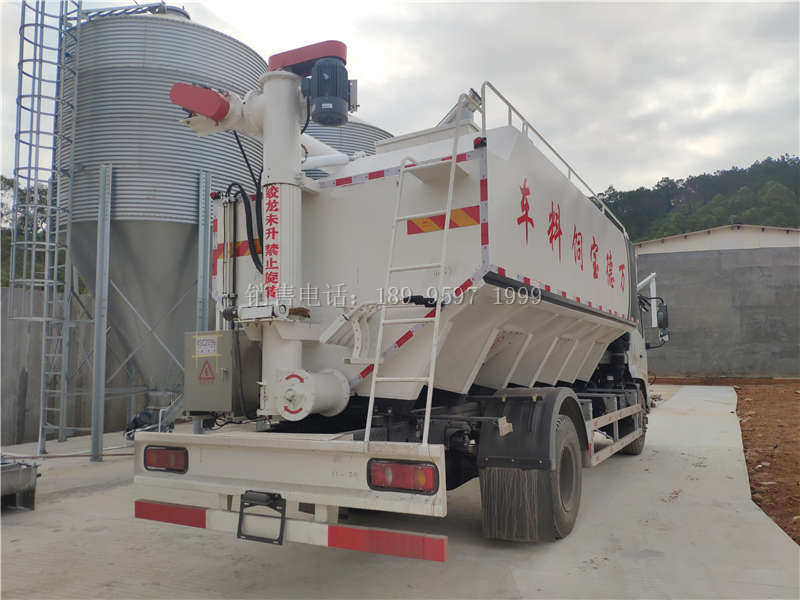 电动24方单桥东风天锦VR散装饲料运输车厂家价格配置图片