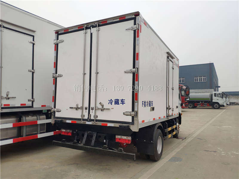 国六小型4米2蓝牌东风凯普特冷藏车厂家报价配置图片