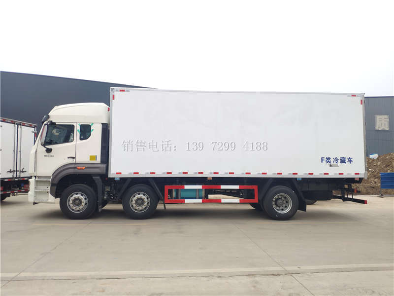 7米8重汽豪翰冷藏车多少一台,重汽豪翰小三轴冷藏车价格