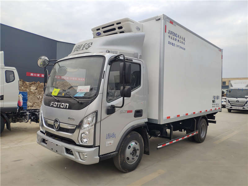 轻型蓝牌4米2福田奥铃速运冷藏车厂家报价