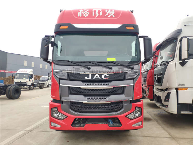 高顶江淮格尔发6米8冷藏车