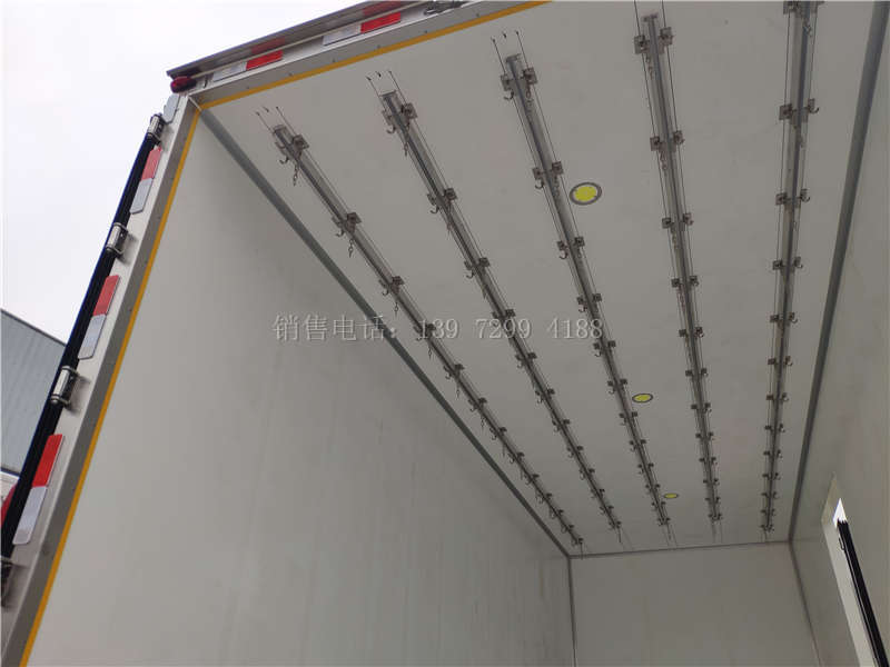 高顶江淮格尔发6米8冷藏车