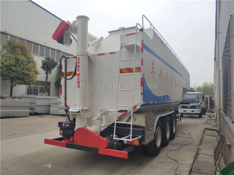 感谢江西老表定购60方11米6半挂散装饲料车-散装饲料车厂家价格