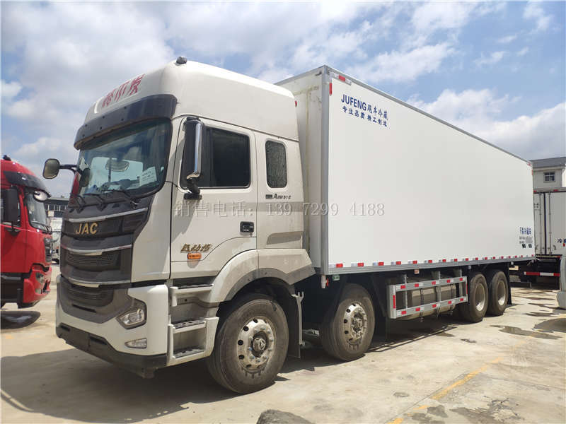 国六冷藏车报价9米6价格