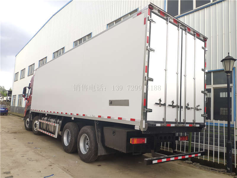 国六9米6冷藏车厂家报价