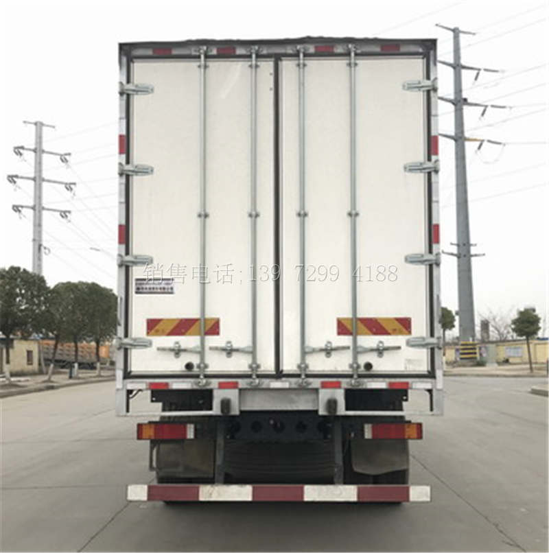 国六东风天龙前四后八9米6冷藏车报价