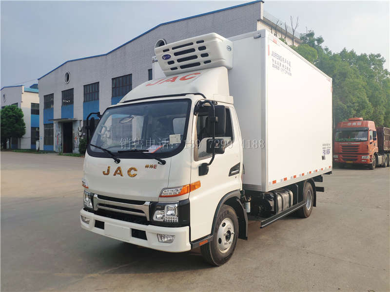 江淮四米二冷藏车上路多少钱