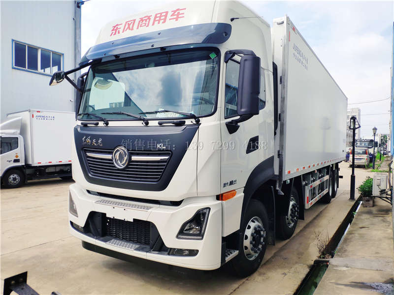 买东风天龙9米6冷藏车跑运输赚钱吗？
