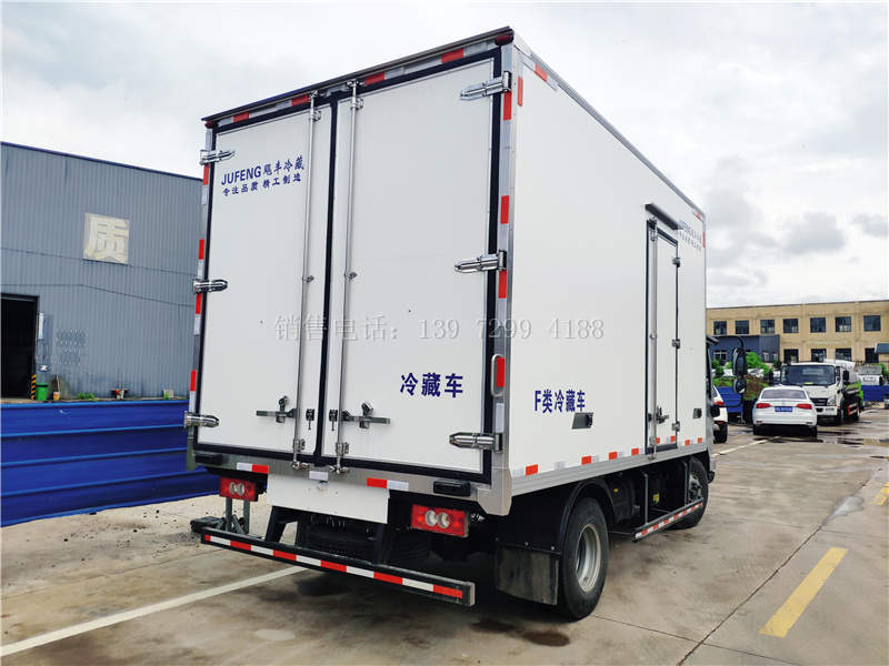 国六福田奥铃宽体4米2冷藏车多少钱