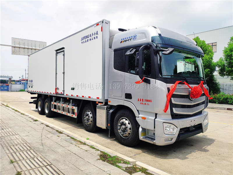 福田欧曼（自动挡）9米6冷藏车能装多少方？