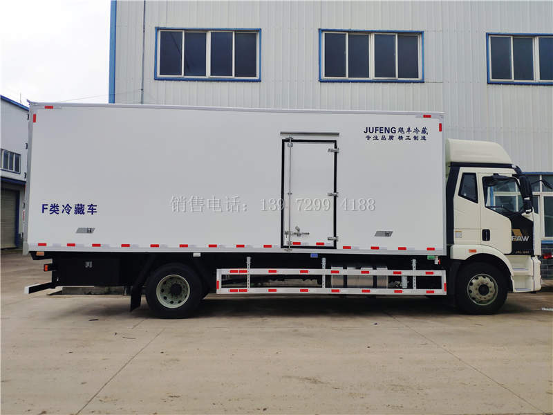 国六解放J6L肉钩6米8冷藏车价格图片
