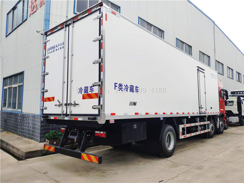 国六江淮格尔发小三轴9米6冷藏车价格图片