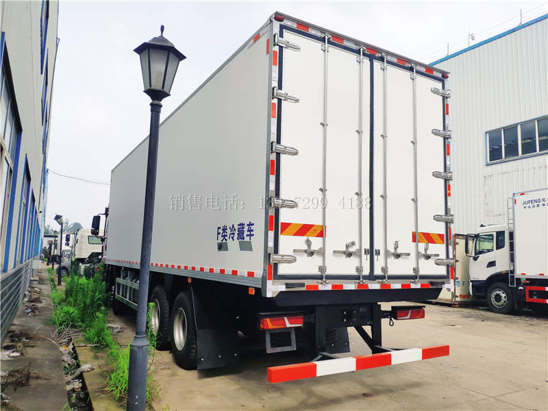 国六陕汽德龙M3000S前四后八9米6冷藏车价格图片