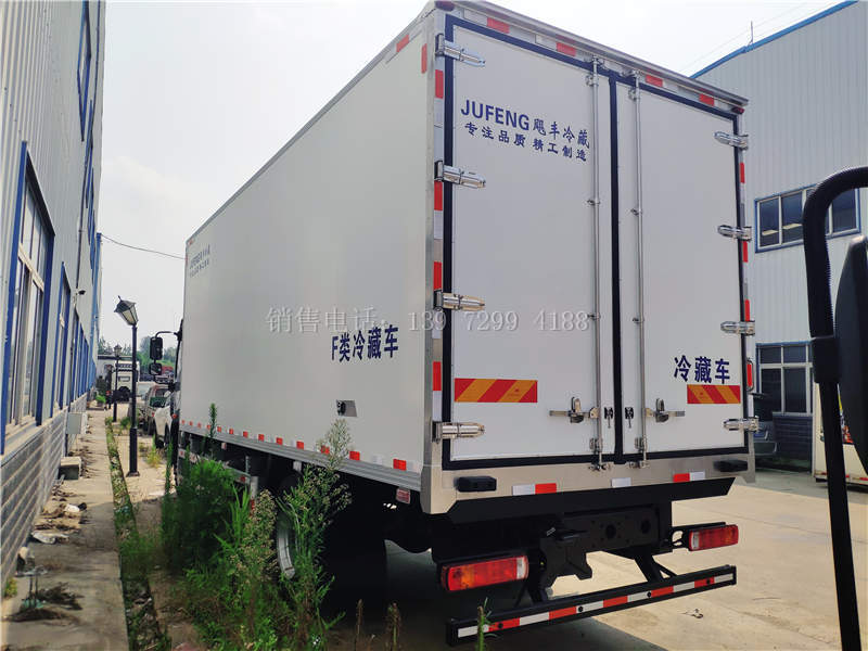 国六福田欧航6米8冷藏车价格图片