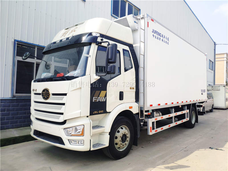 6米8冷藏车运费多少钱一公里？