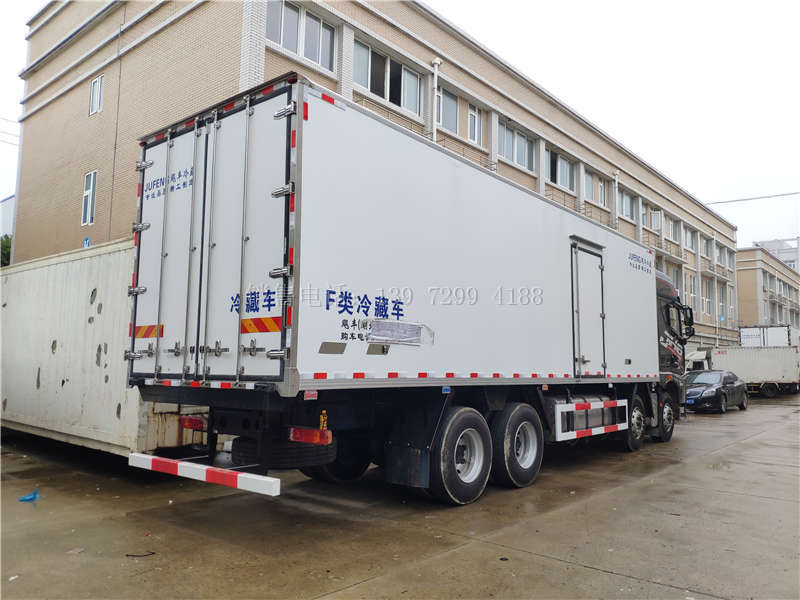 解放冷藏车9米6报价
