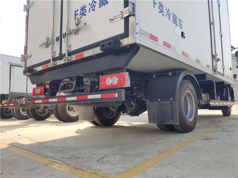 2021年销冠车型国六福田奥铃速运4米2冷藏车