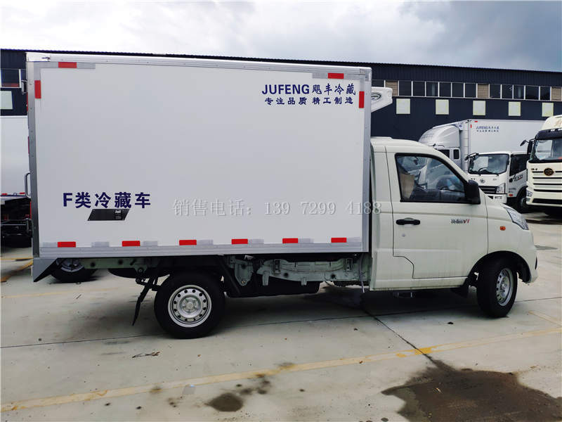 国六福田祥菱V1汽油3米冷藏车价格