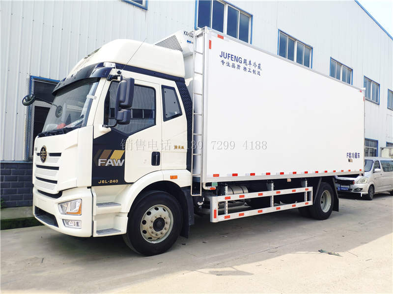 解放J6L肉钩6米8冷藏车配超薄凯雪KX1090冷藏机组参数前置冷机