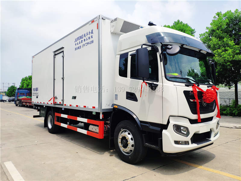 东风天锦KR6.8米冷藏车价格