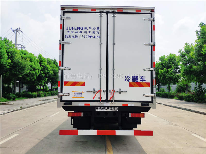 东风天锦KR6.8米冷藏车价格