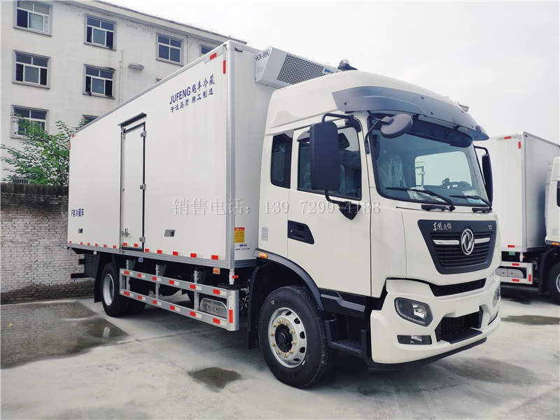 6米8东风天锦KR冷藏车详解