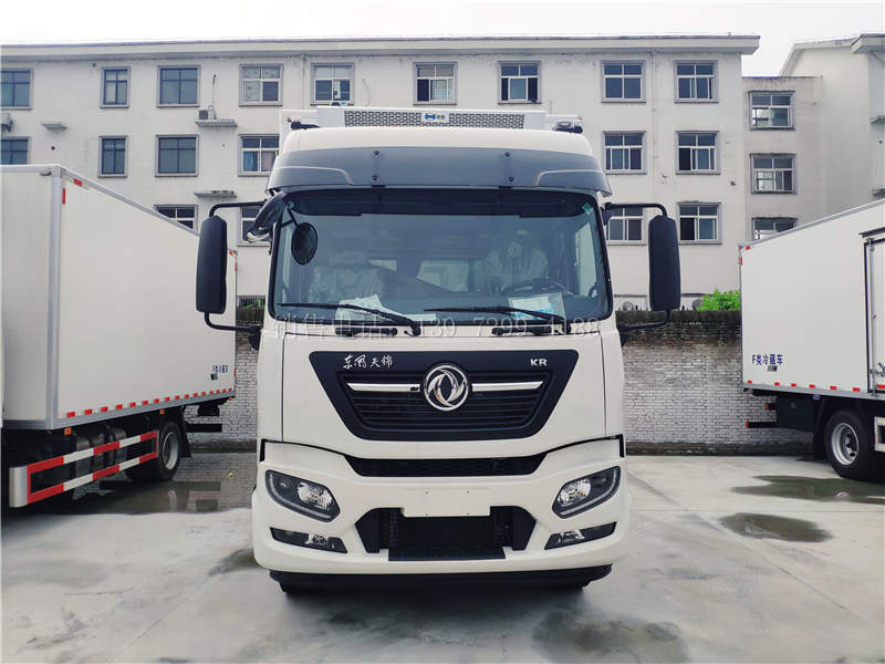 6米8东风天锦KR冷藏车详解