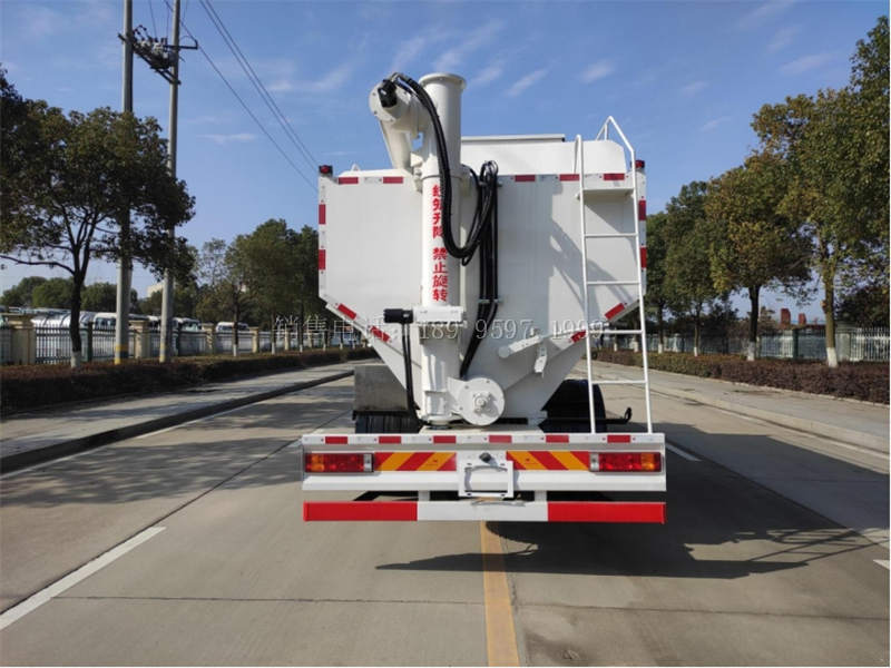 国六陕汽德龙X9单桥20方散装饲料罐车详述