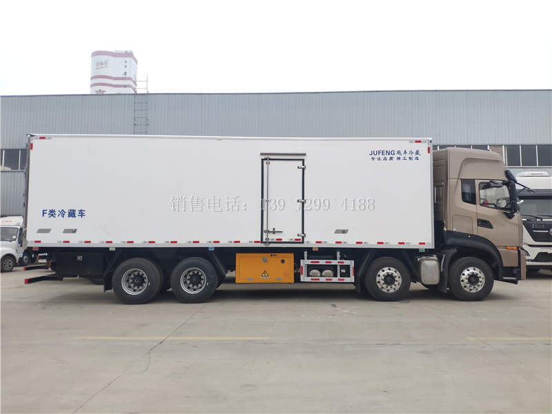 东风天龙9.6米冷藏车报价