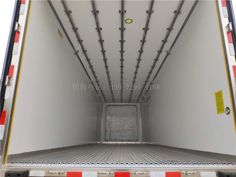 9米6东风天龙前四后八冷藏车详细配置参数