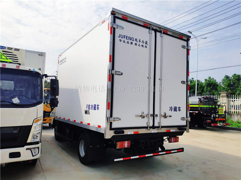 国六重汽统帅4.2米康机156马力冷藏车价格图片