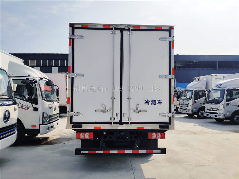 4米2江淮骏铃v5冷藏车多少钱?