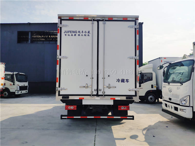 国六福田奥铃CTS排半5米1肉钩冷藏车报价配置