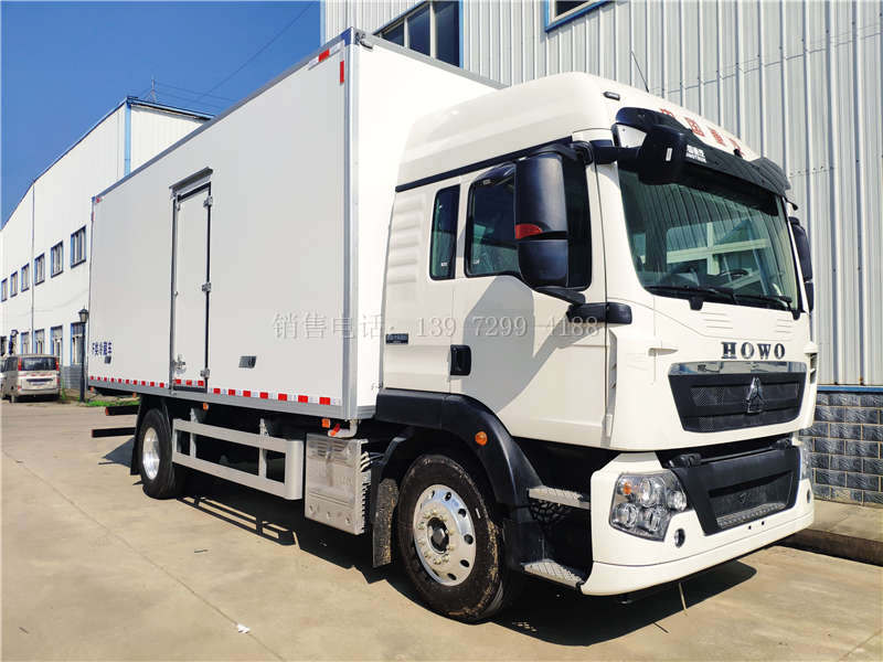 全新重汽豪沃TX德国曼250马力6米8冷藏车价格
