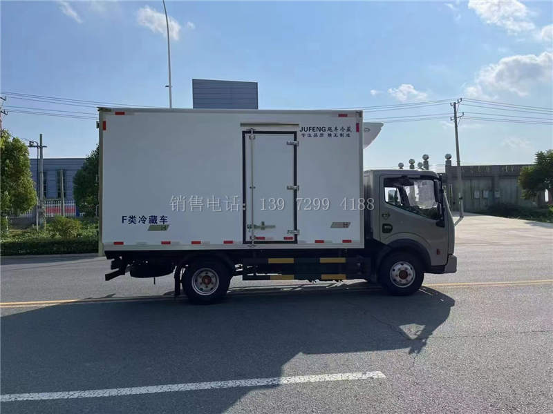 新款4米2东风凯普特K6星云版日产尼桑160马力冷藏车价格