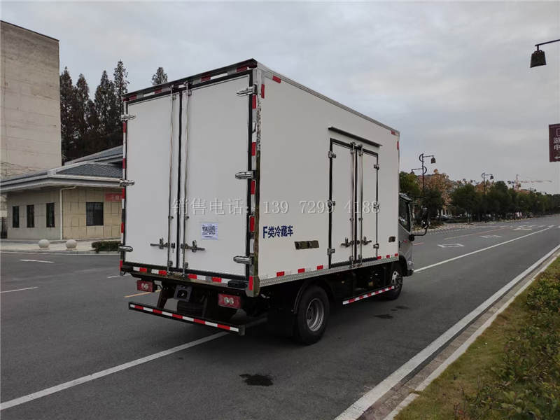 蓝牌轻卡4米2福田奥铃速运冷藏车价格