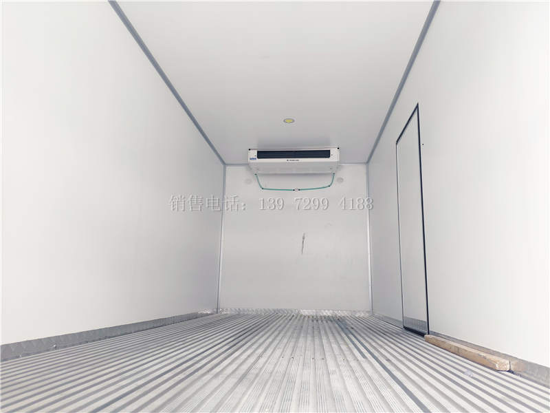 康明斯220马力福田欧航6米8冷藏车价格