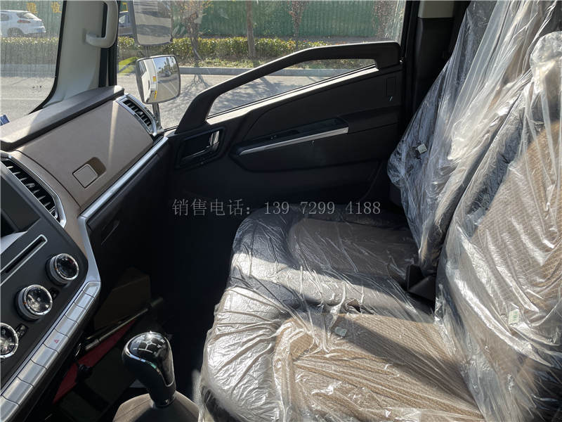 新款蓝牌轻卡4米2江铃凯运冷藏车价格