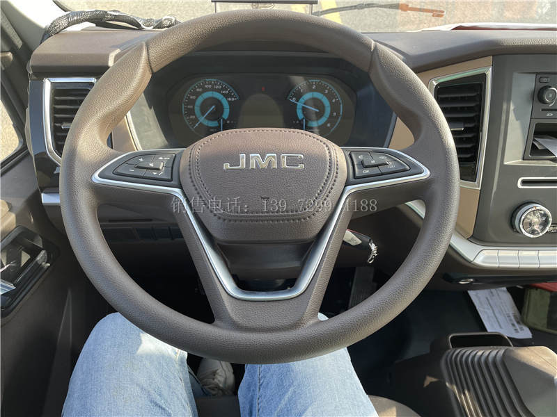 新款蓝牌轻卡4米2江铃凯运冷藏车价格