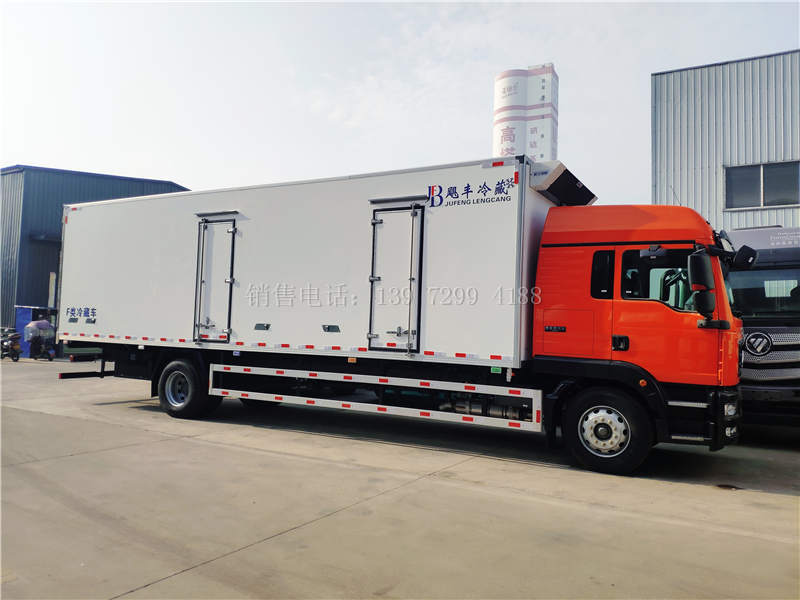 国六9米6单桥重汽汕德卡G5冷藏车价格