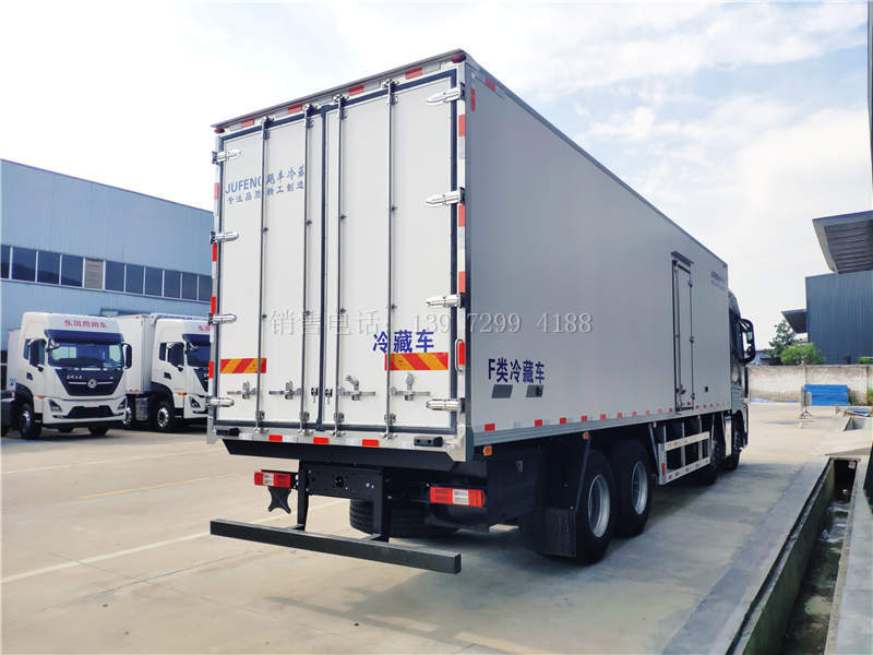 自动挡9米6福田欧曼EST不锈钢肉钩冷链冷藏运输车价格