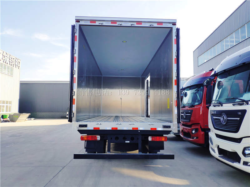 湖北飓丰6米8解放J6L鲜活鱼冷藏车价格