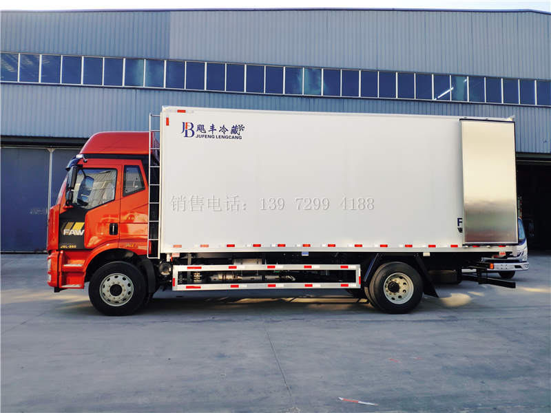 湖北飓丰6米8解放J6L鲜活鱼冷藏车价格